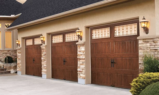 Carriage Style Garage Doors in Leesburg & Elkhart Indiana